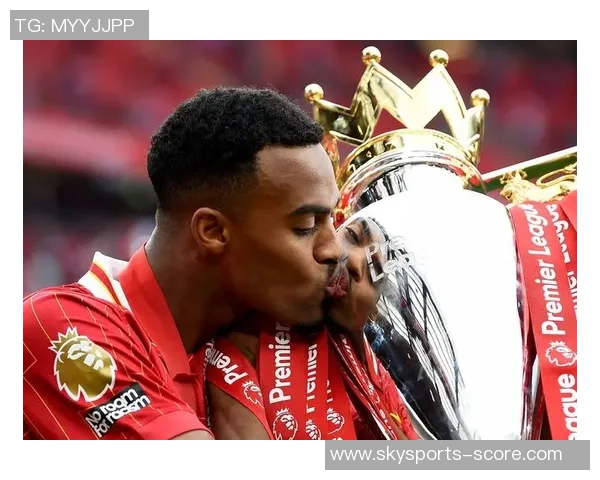 德甲精彩对决那不勒斯3-0战胜利物浦绝杀瞬间震撼全场分析